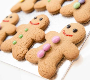 gingerbread men recipe by home cooking with julie neville