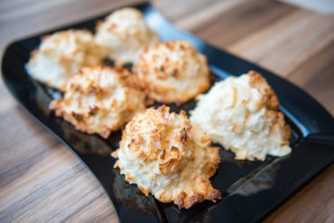 Snowball Coconut Macaroons by Home Cooking with Julie