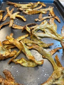 potato peel crisps recipe by home cooking with julie neville5