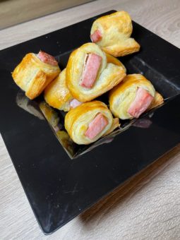 HAM PUFF PASTRY BITES recipe by home cooking with julie neville7